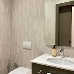 Hotel Grand Duka &