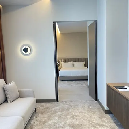 Hotel Grand Duka & 5*