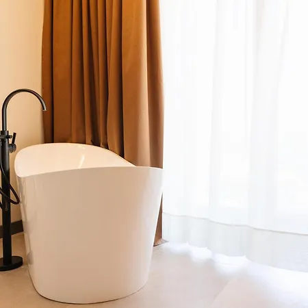 Hotell Grand Duka & Durrës