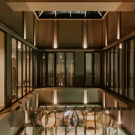 Grand Duka & Hotel 5*