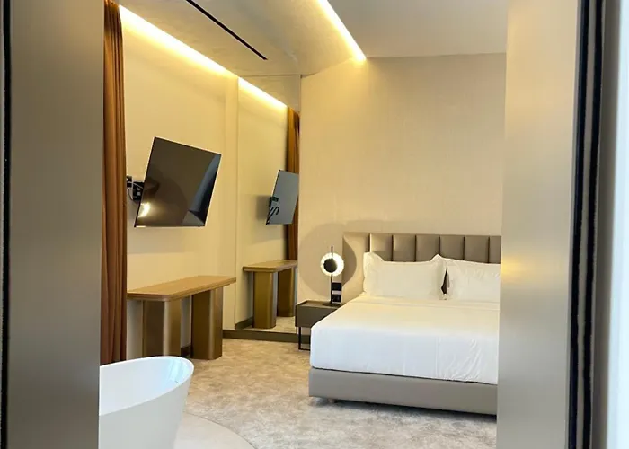 Grand Duka & Durrës